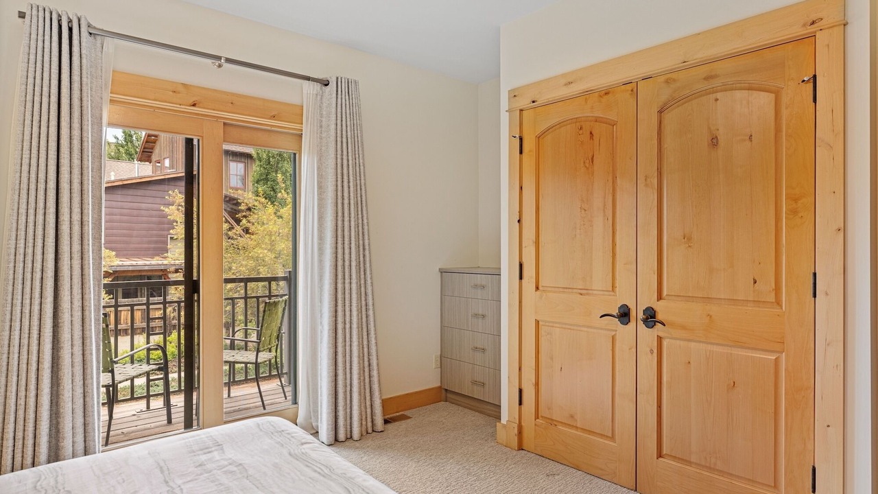 Photo of Bedroom in Big Sky