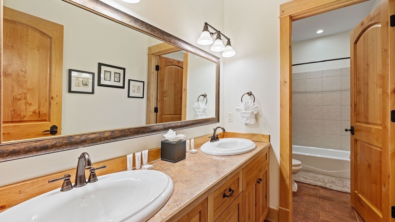 Photo of Bathroom in Big Sky
