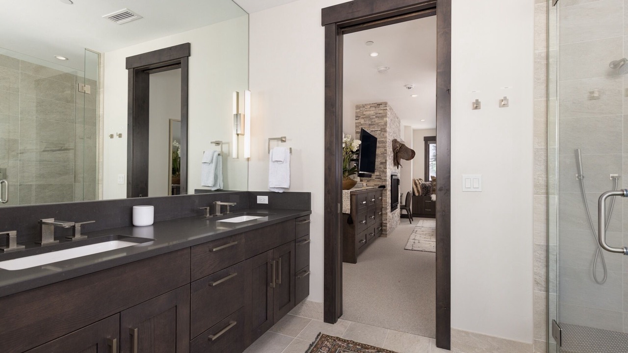 Photo of Bathroom in Spanish Peaks