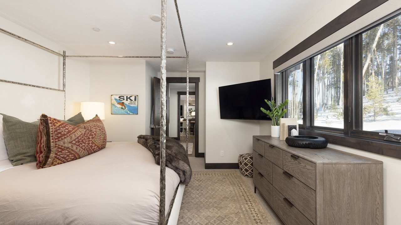 Photo of Bedroom in Spanish Peaks