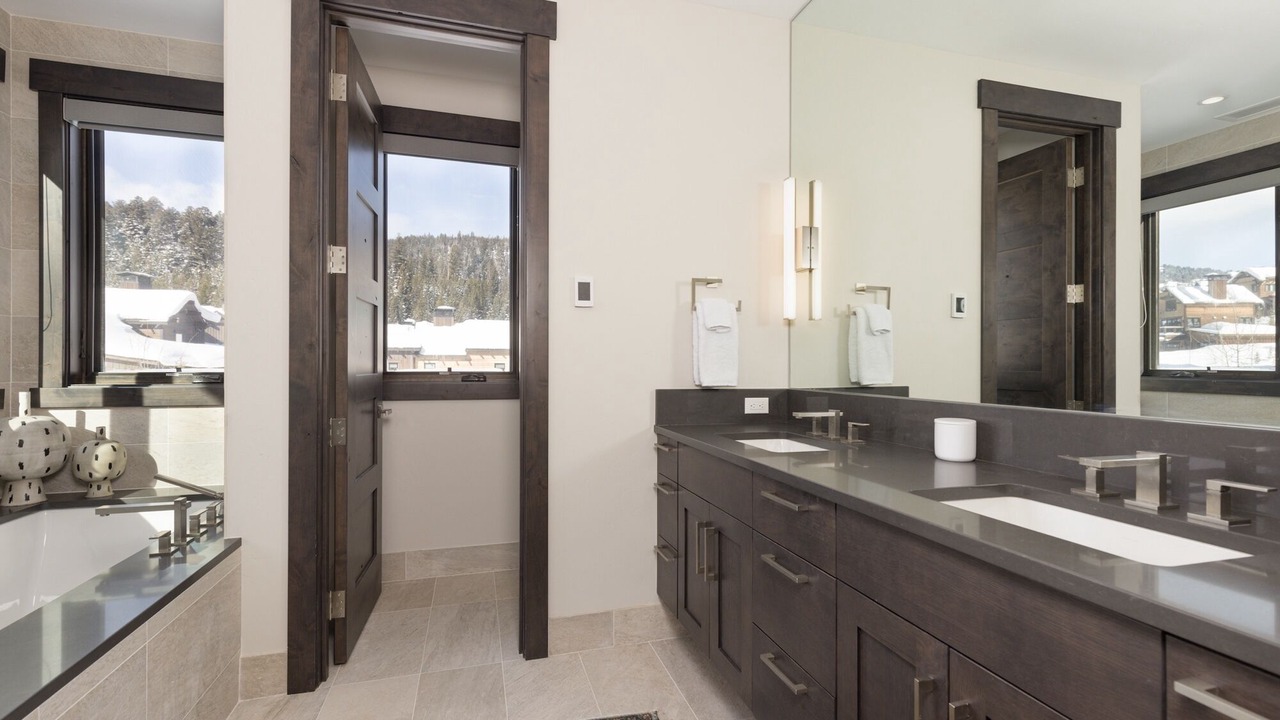 Photo of Bathroom in Spanish Peaks