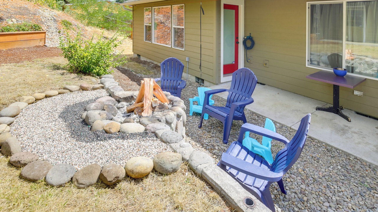 Photo of Patio Balcony in Mill City