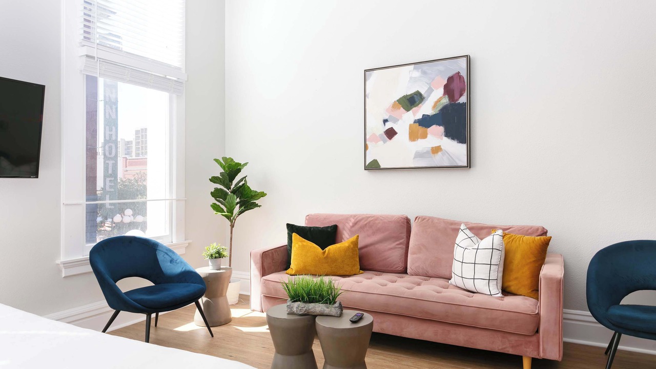 Photo of Livingroom in Gaslamp Quarter