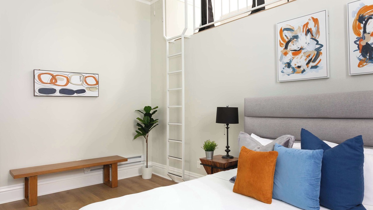 Photo of Bedroom in Gaslamp Quarter