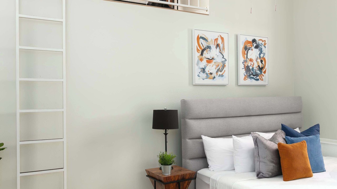 Photo of Bedroom in Gaslamp Quarter