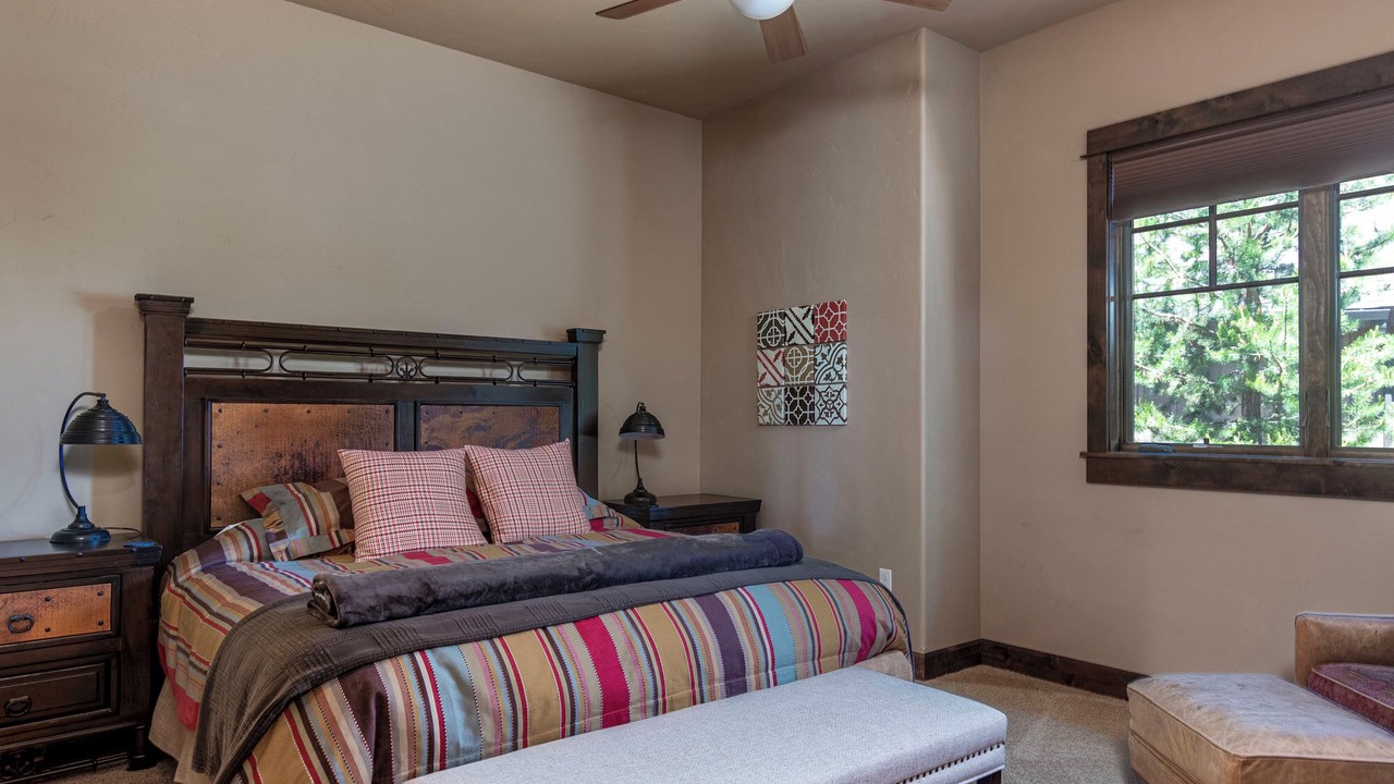 Photo of Bedroom in Sunriver