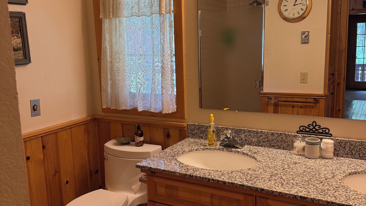 Photo of Bathroom in Wilson