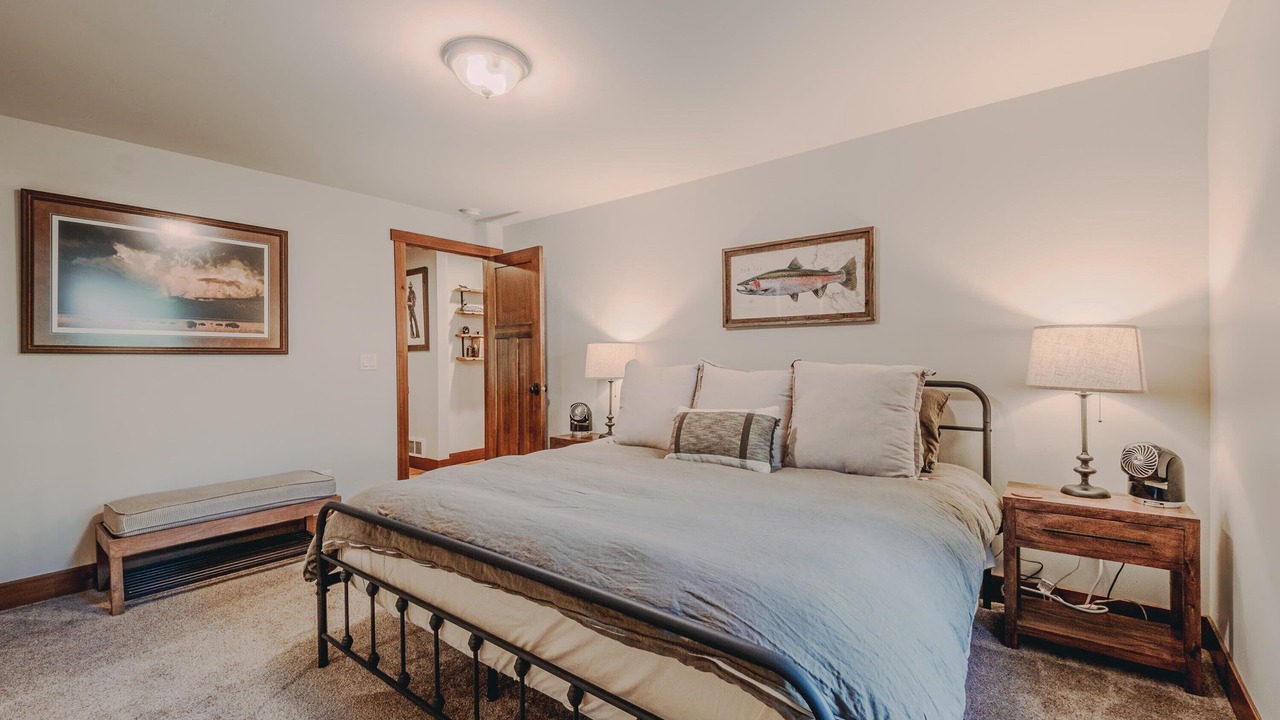 Photo of Bedroom in Bigfork