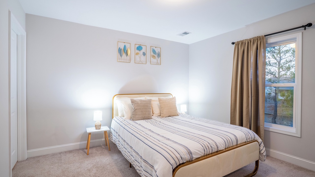 Photo of Bedroom in Huntcliff