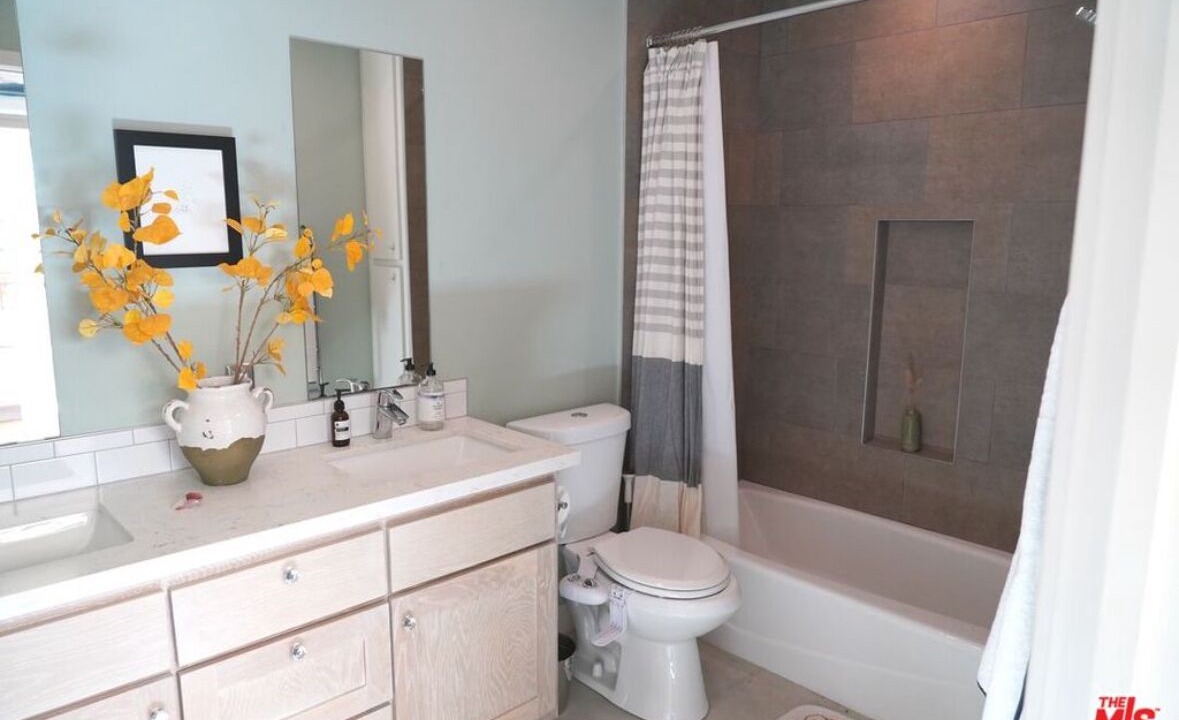 Photo of Bathroom in Eagle Rock
