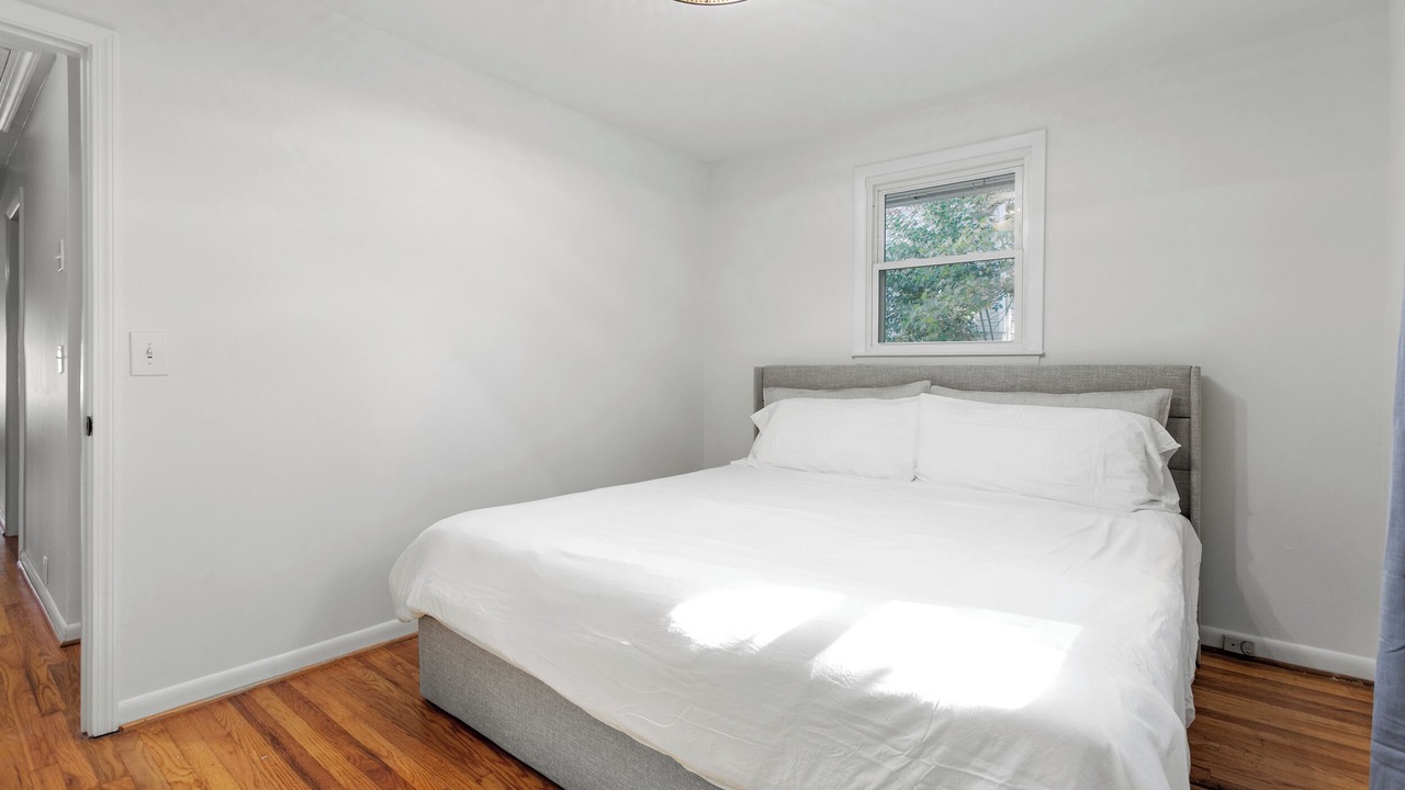 Photo of Bedroom in Greensboro