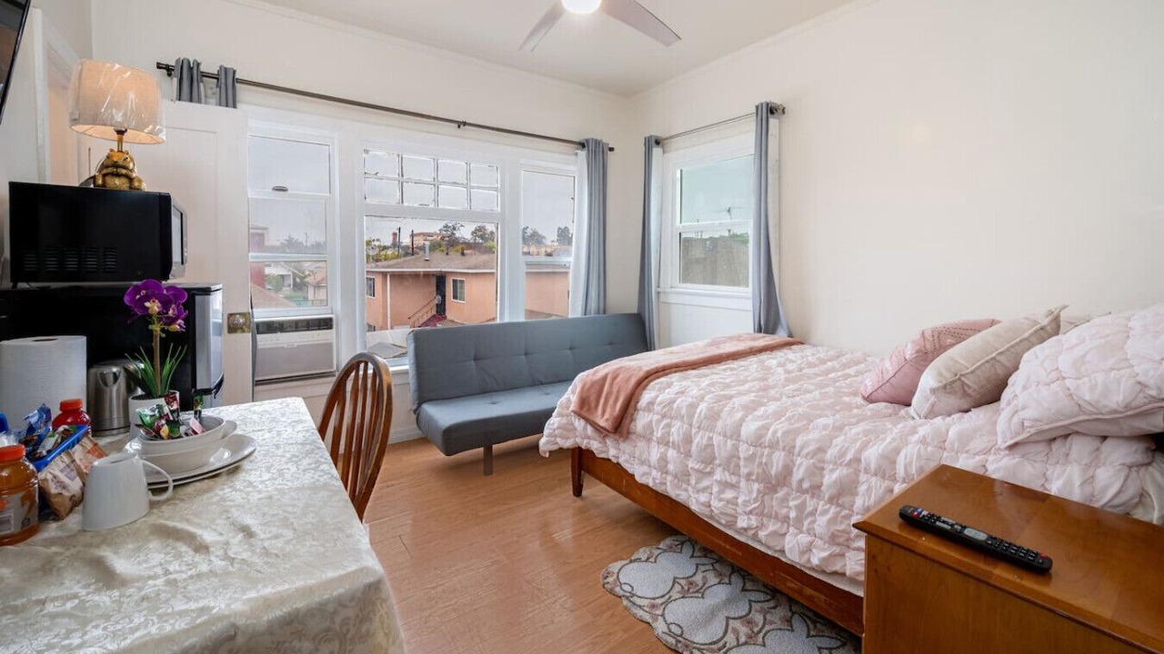 Photo of Bedroom in Boyle Heights