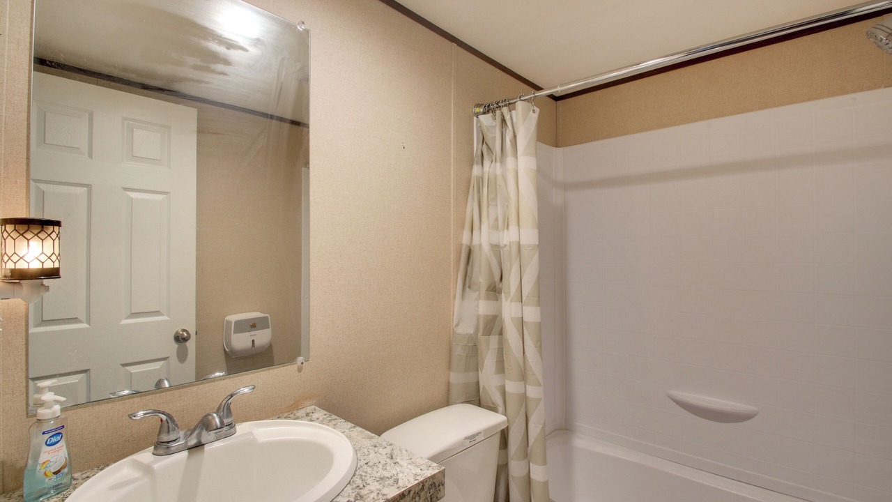 Photo of Bathroom in Canadian County