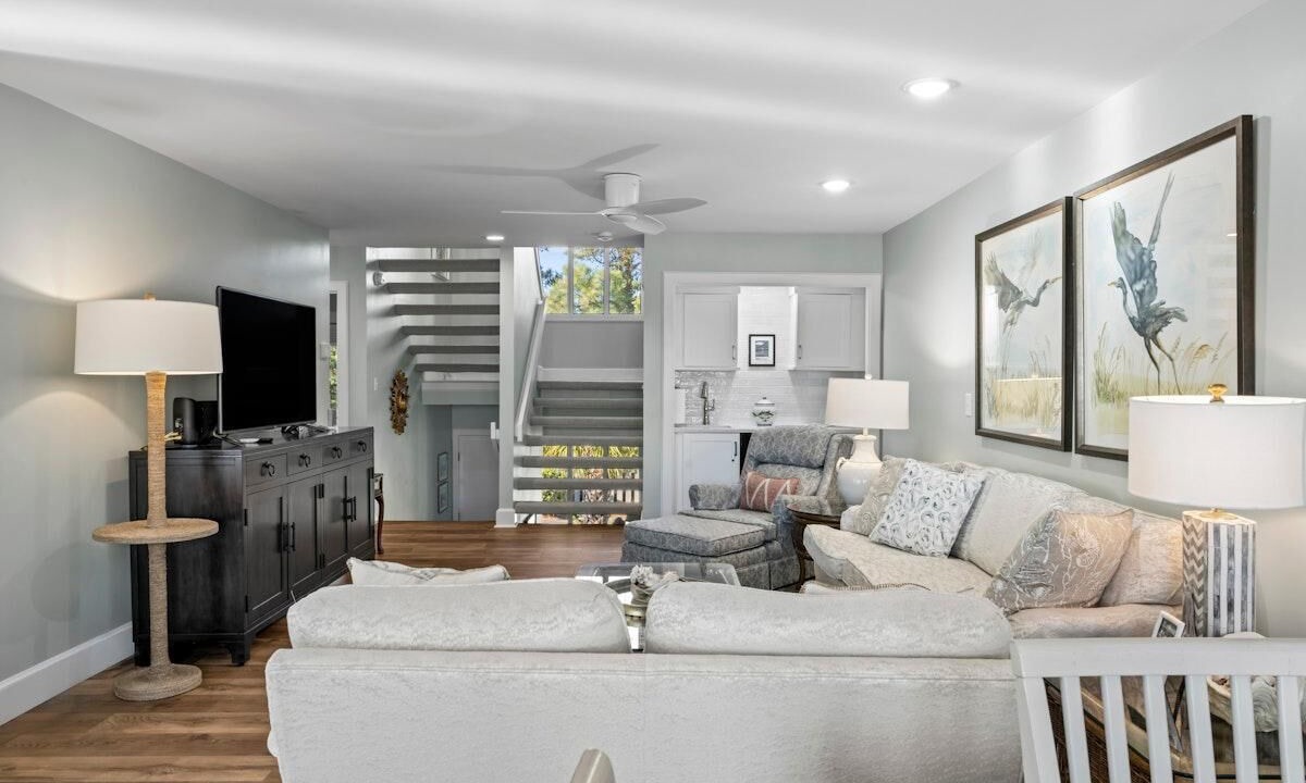 Photo of Livingroom in Litchfield by the Sea
