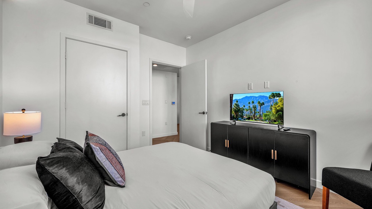 Photo of Bedroom in Larchmont