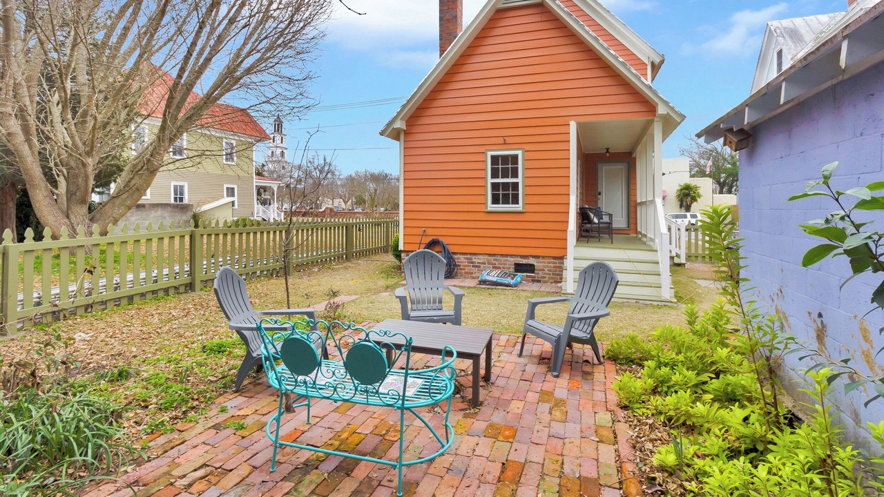 Photo of Patio Balcony in New Bern