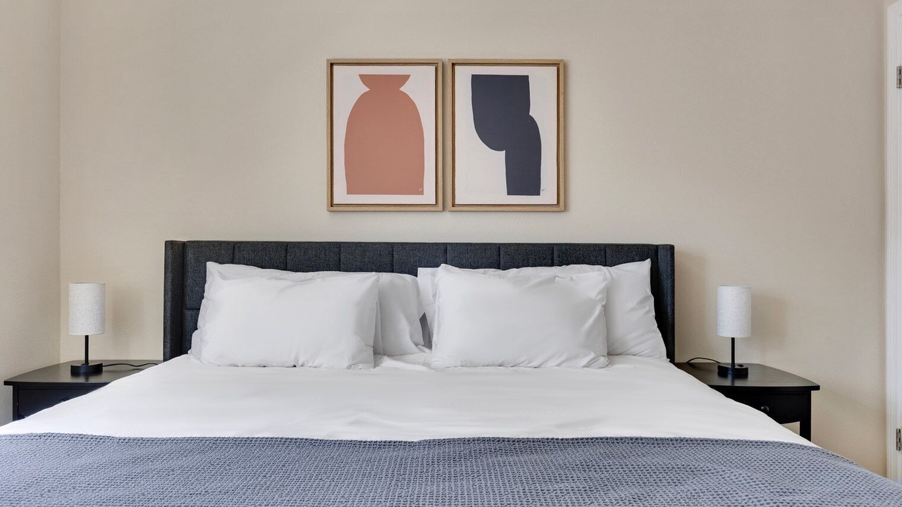 Photo of Bedroom in Rancho Palos Verdes