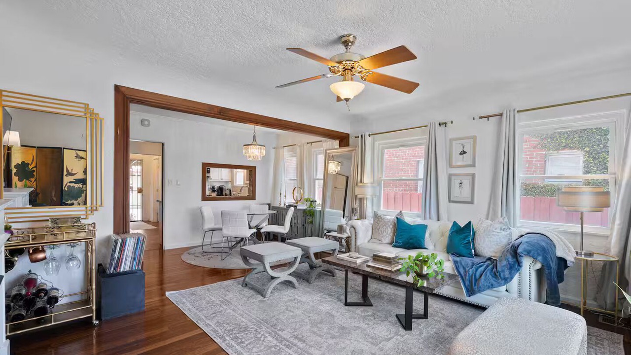 Photo of Livingroom in Northwest San Pedro