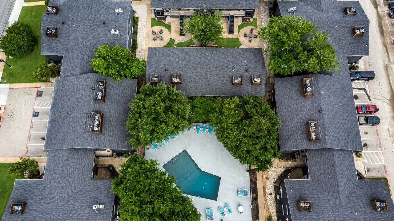 Photo of Outdoor in Central Arlington