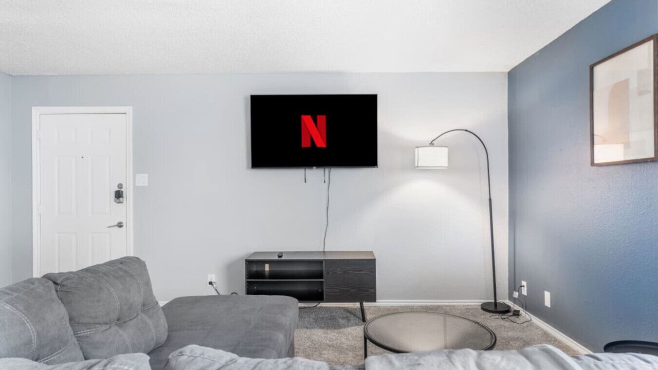 Photo of Livingroom in Central Arlington