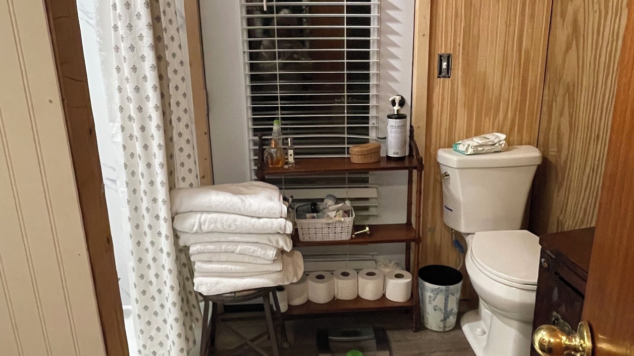 Photo of Bathroom in South Carolina Lakes & Blackwater Rivers