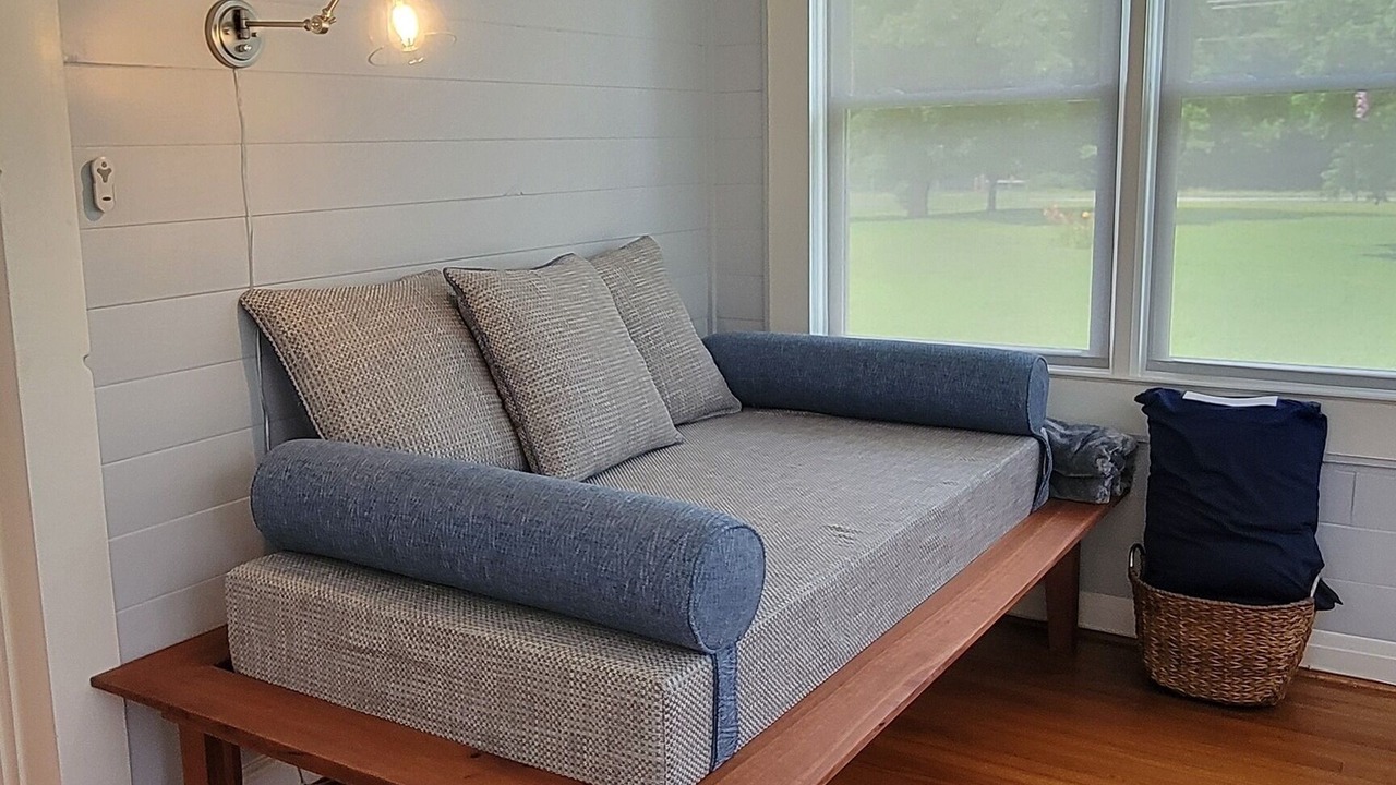 Photo of Livingroom in Whiteville