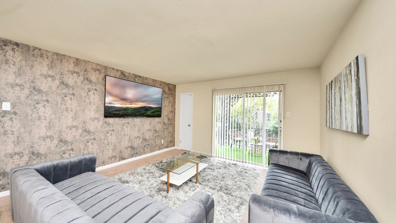 Photo of Livingroom in Uptown