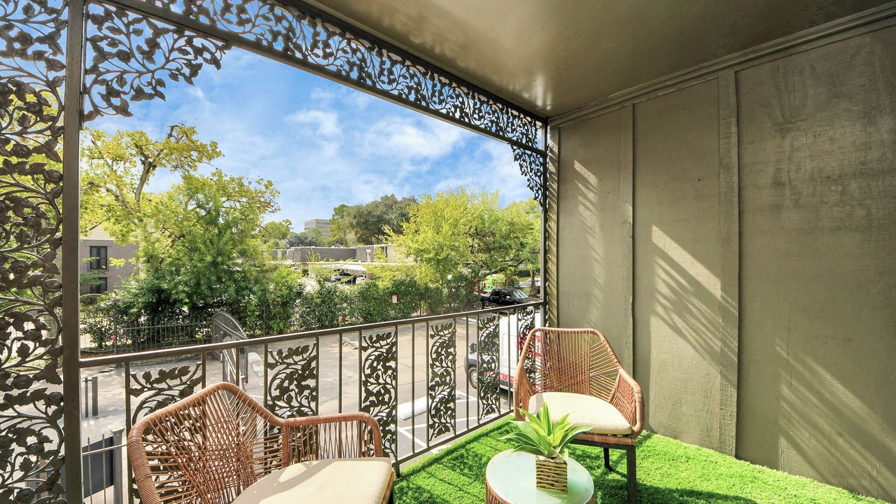 Photo of Patio Balcony in Uptown