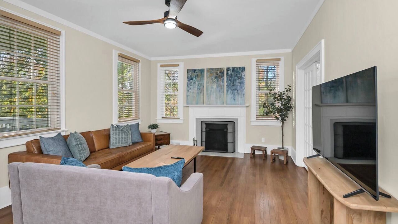 Photo of Livingroom in Eau Claire