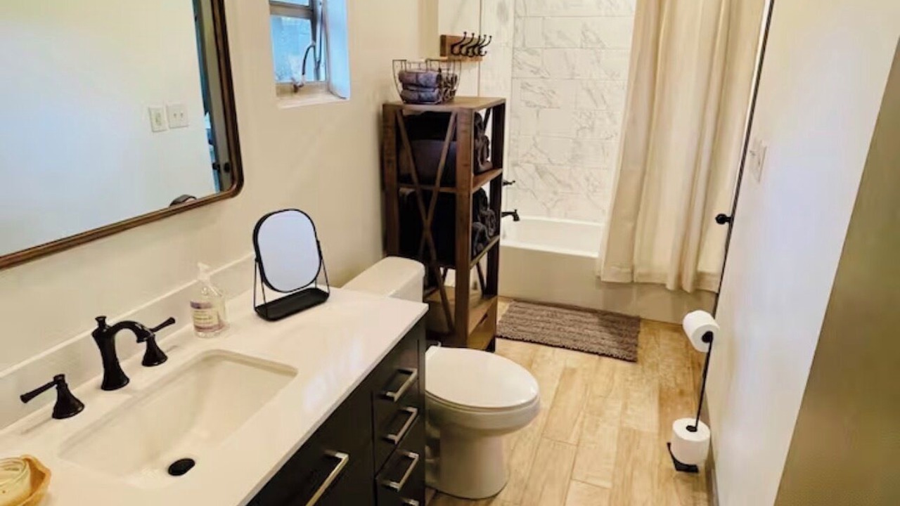 Photo of Bathroom in Park Hill