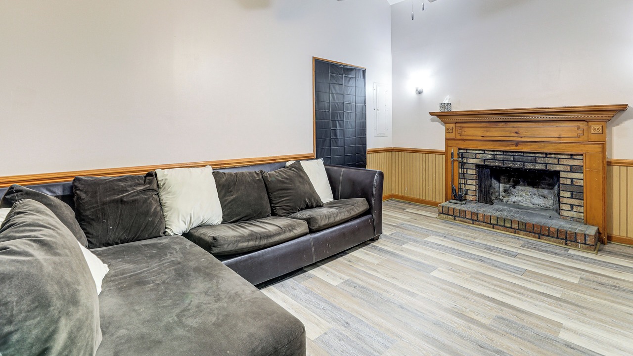 Photo of Livingroom in Jacksonville