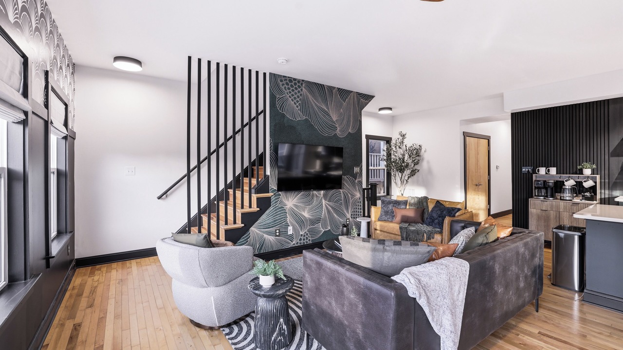 Photo of Livingroom in North Chesterfield