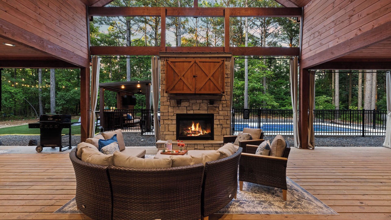 Photo of Patio Balcony in Hochatown