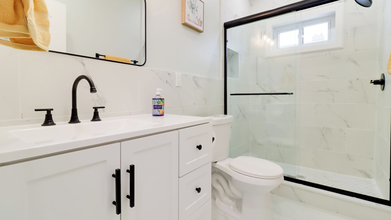 Photo of Bathroom in New Center Detroit
