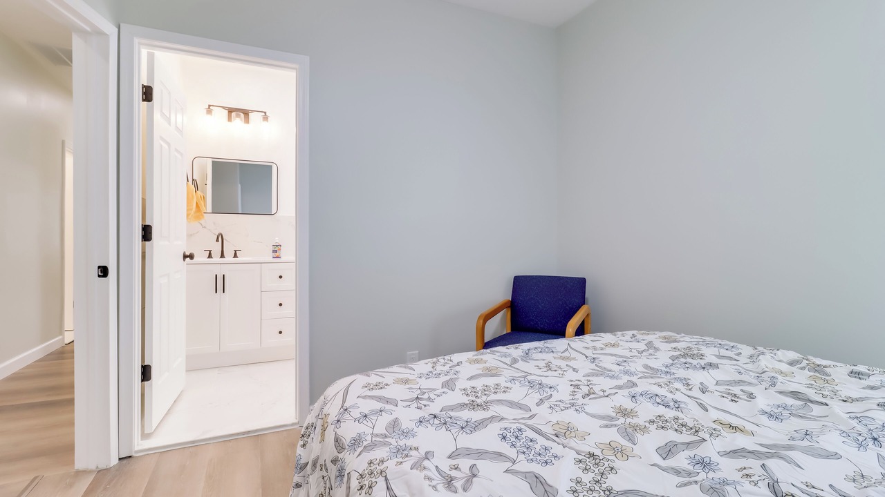 Photo of Bedroom in New Center Detroit