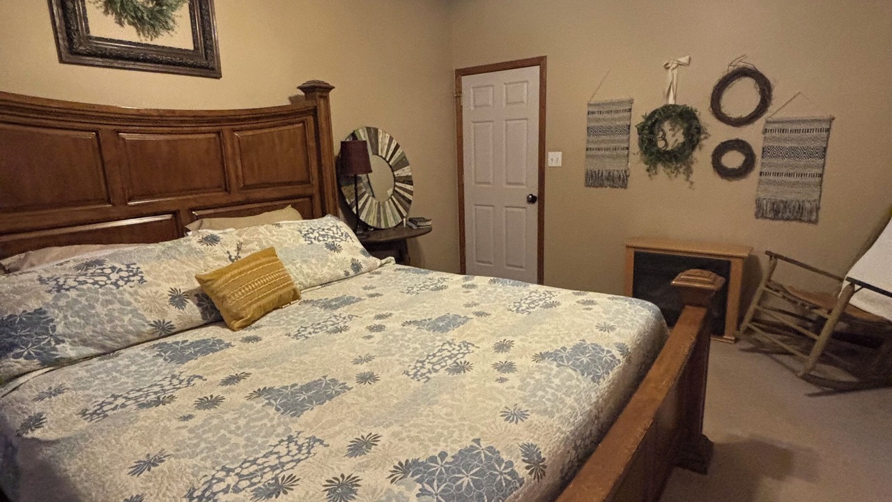 Photo of Bedroom in Boiling Springs