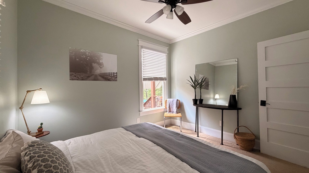 Photo of Bedroom in State Park
