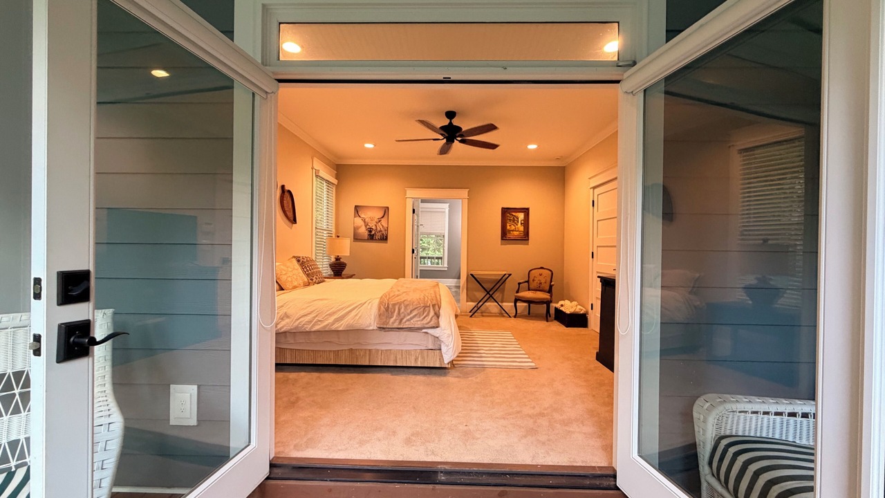 Photo of Bedroom in State Park