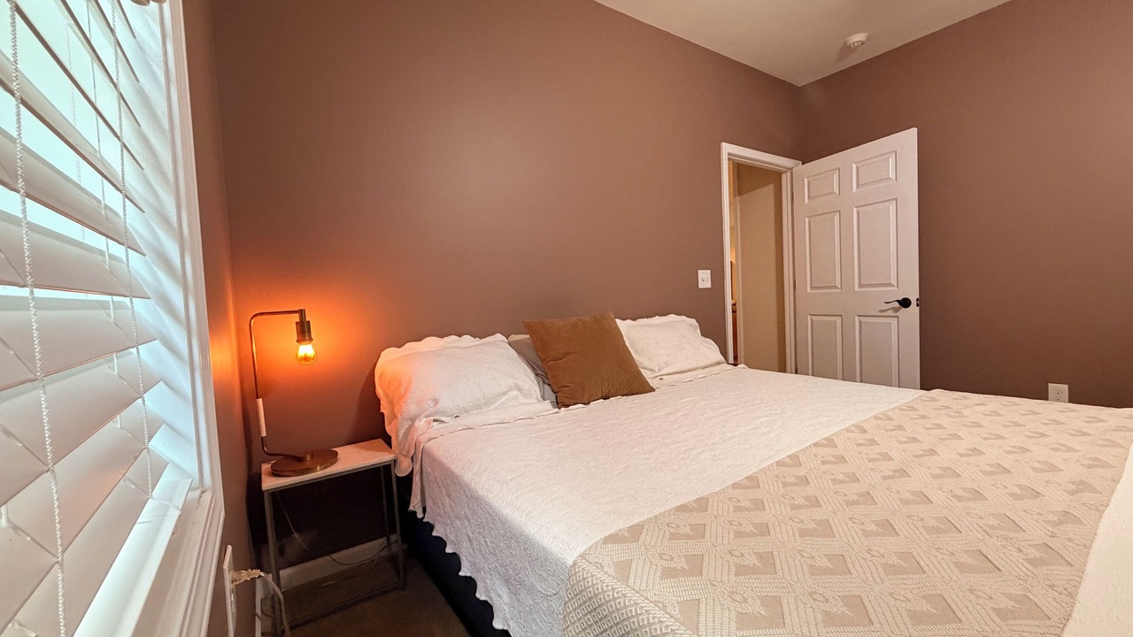 Photo of Bedroom in State Park