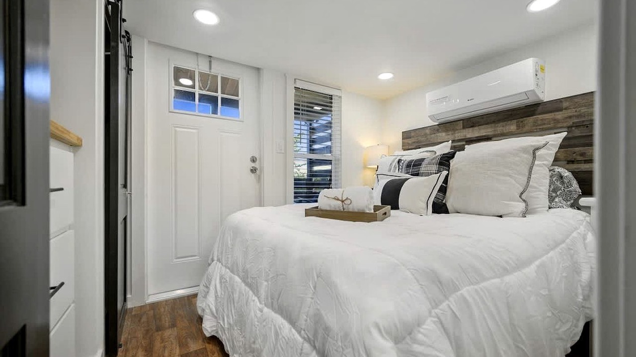 Photo of Bedroom in Clayton