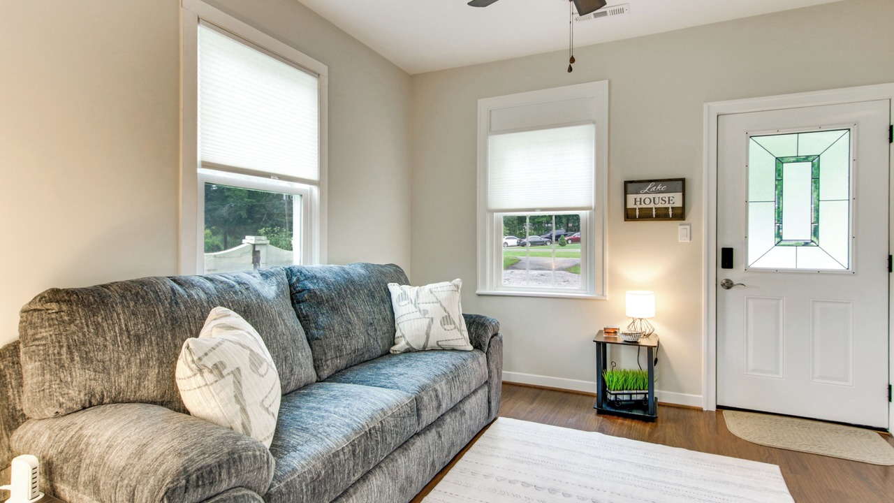 Photo of Livingroom in Lancaster