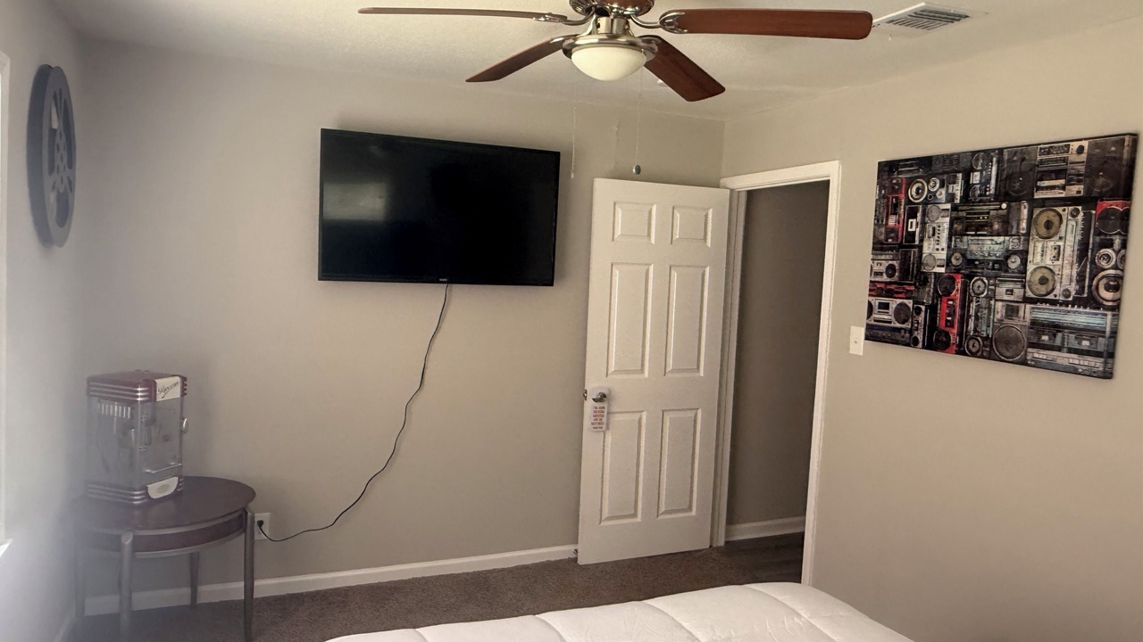 Photo of Bedroom in Clute