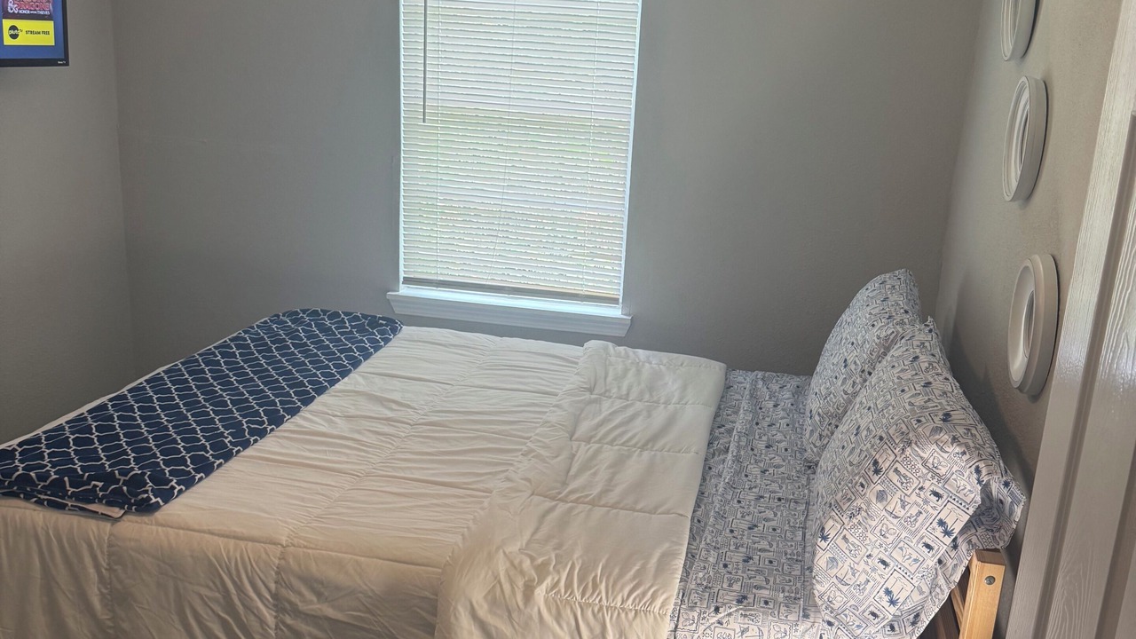 Photo of Bedroom in Clute