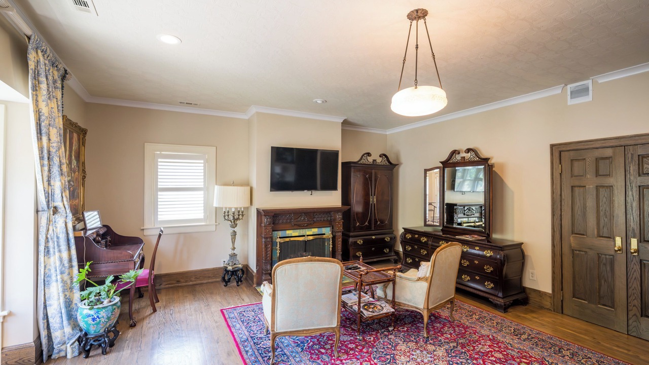 Photo of Livingroom in Detroit