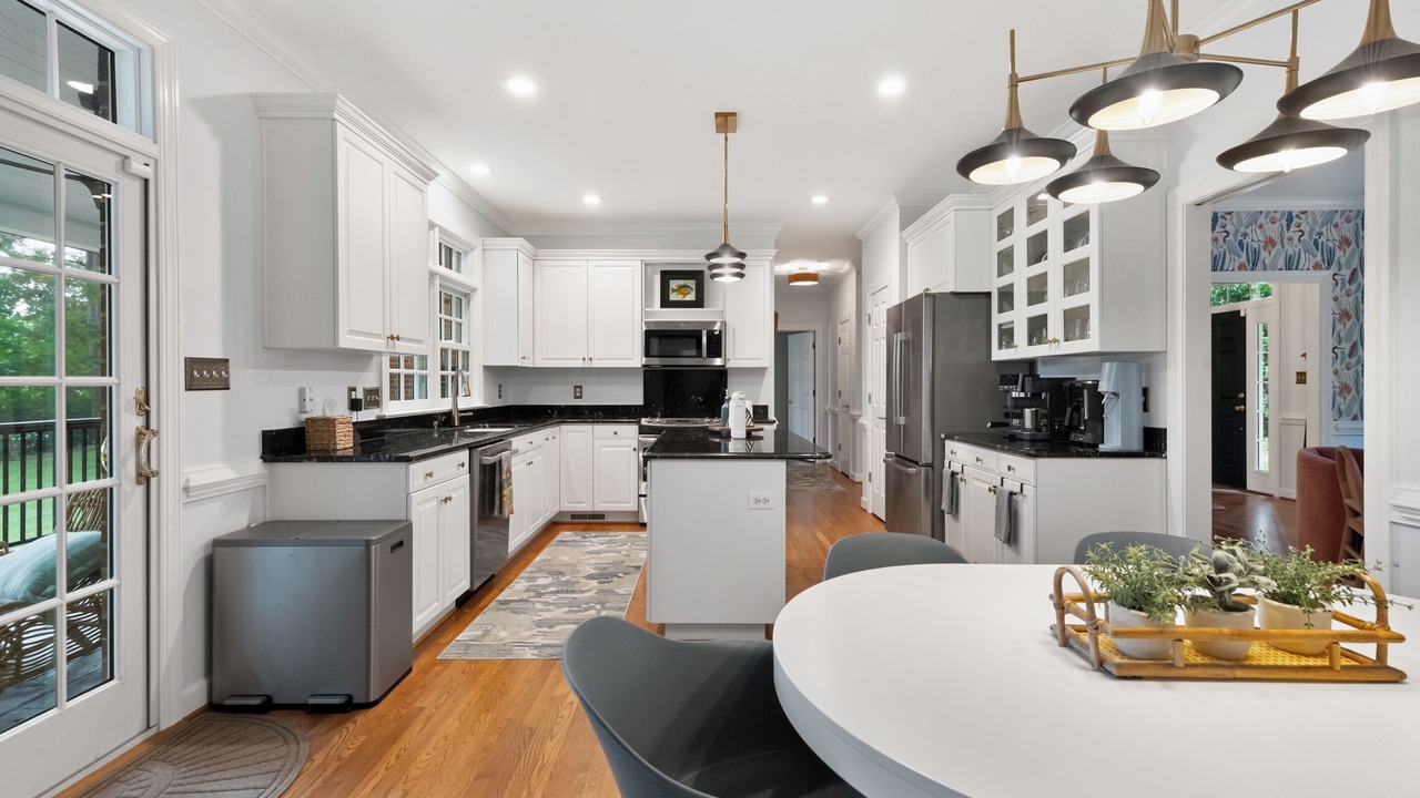 Photo of Kitchen in Charles City