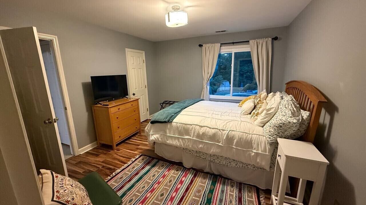 Photo of Bedroom in Weddington