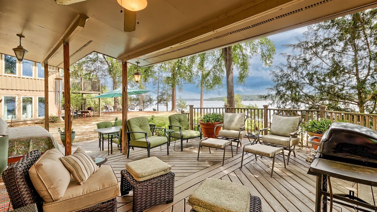 Photo of Patio Balcony in Ridgeway