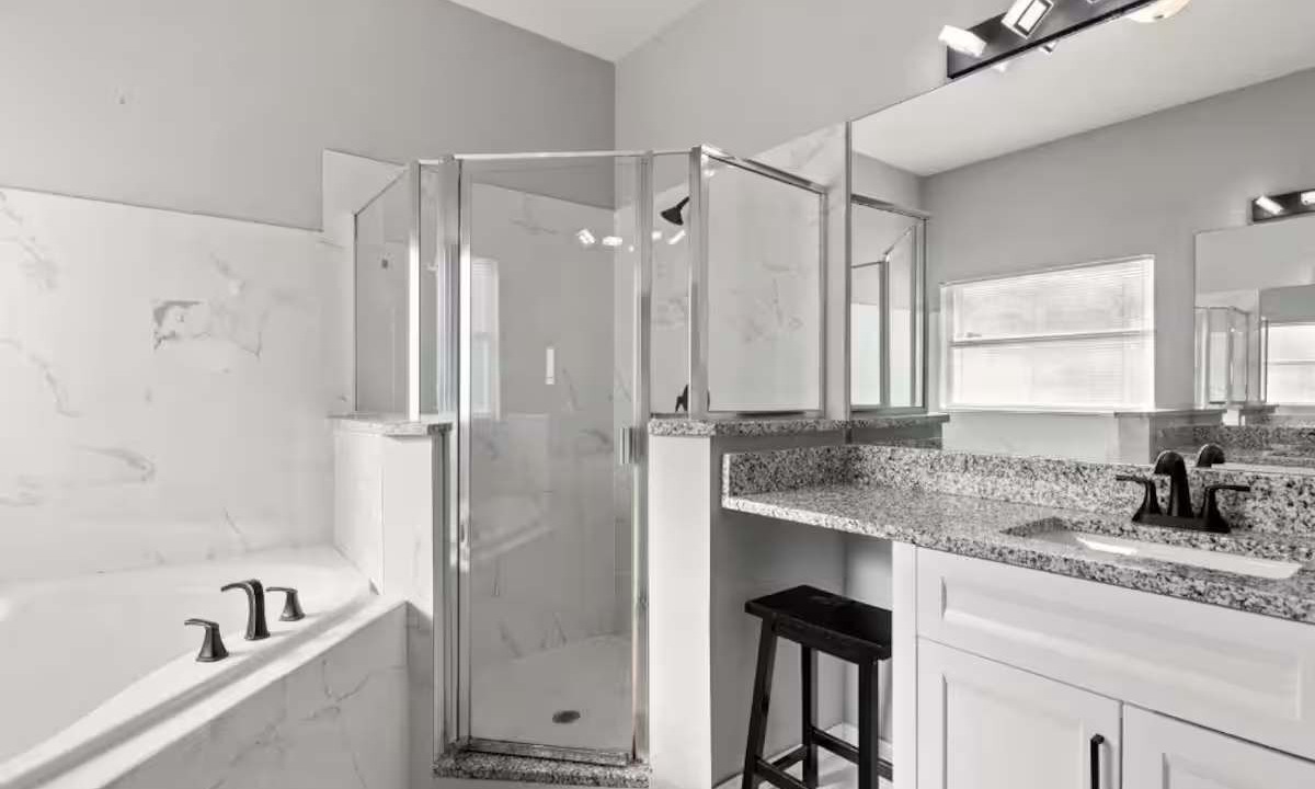 Photo of Bathroom in West Haven