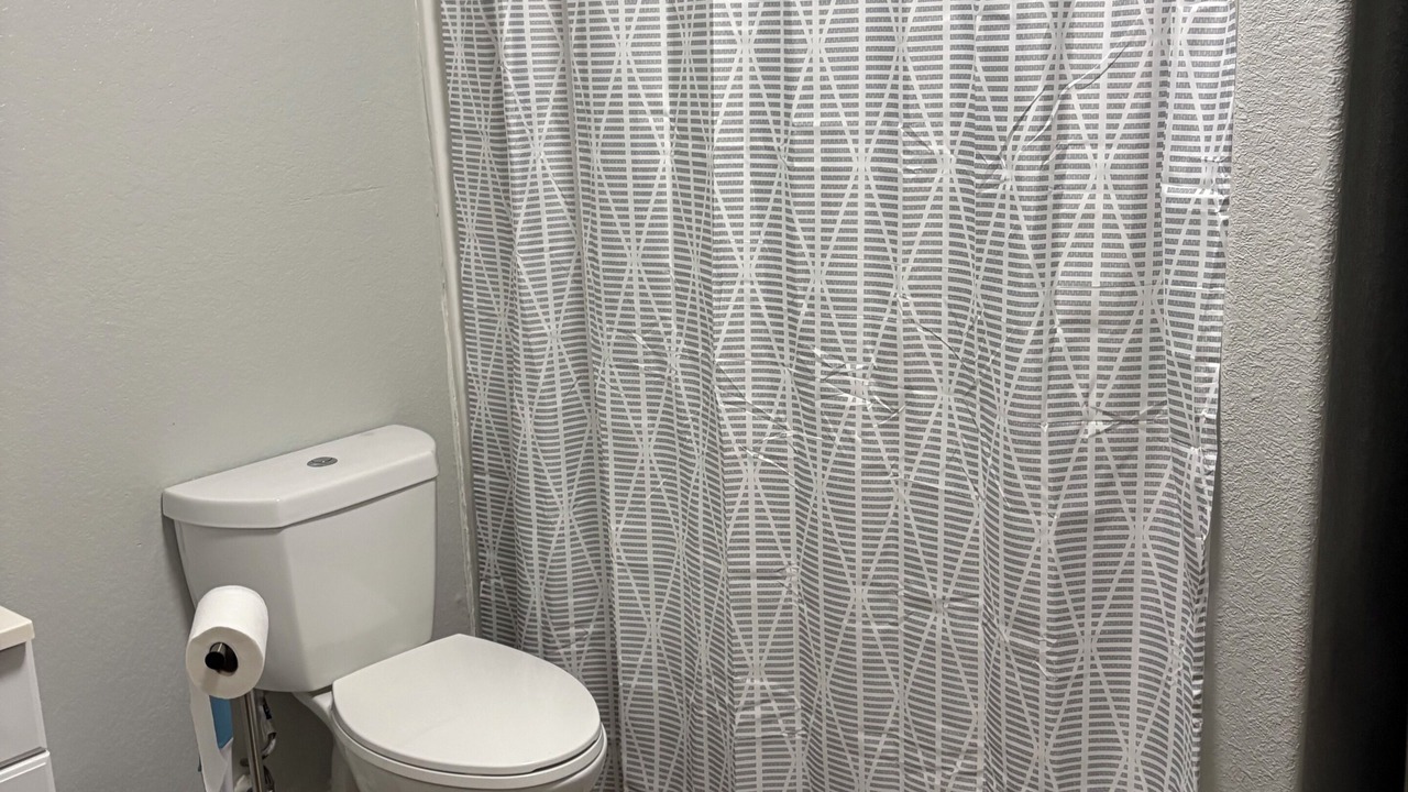 Photo of Bathroom in Alvin