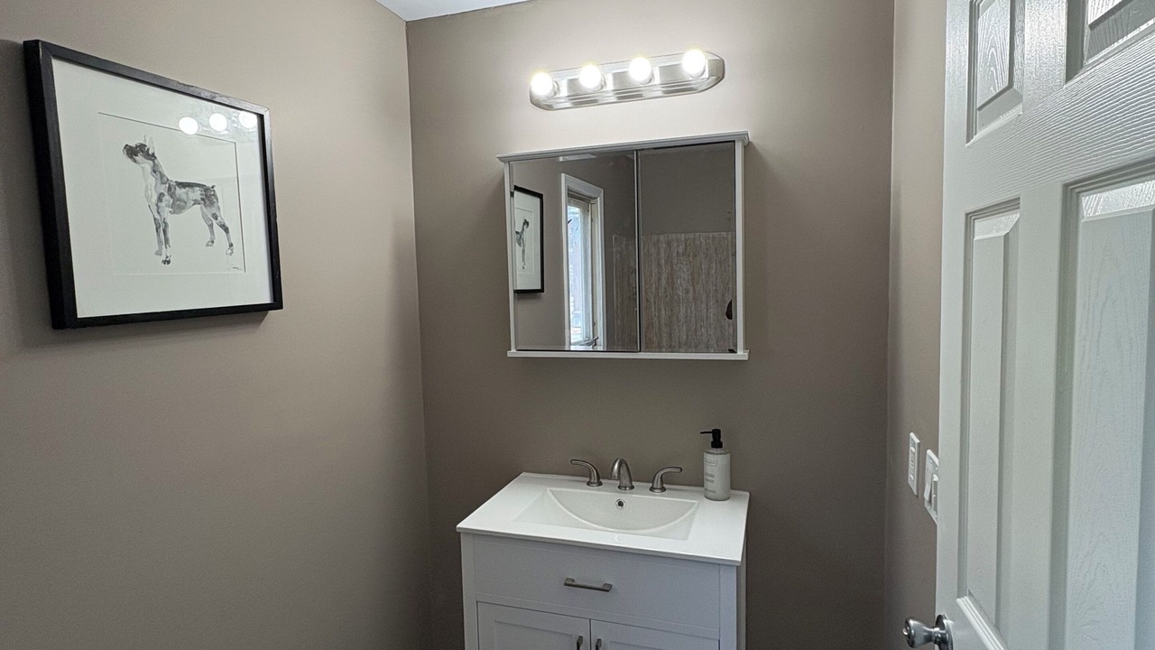 Photo of Bathroom in Flint